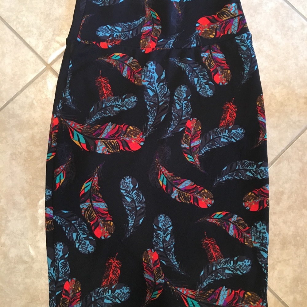 LuLaRoe Cassie